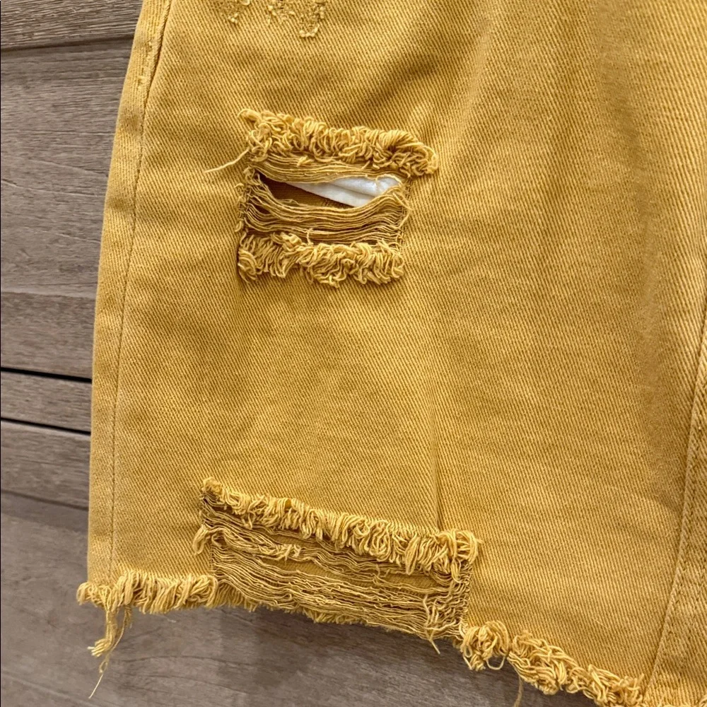 PacSun Mustard Distressed Denim Skirt - Picture 2 of 5